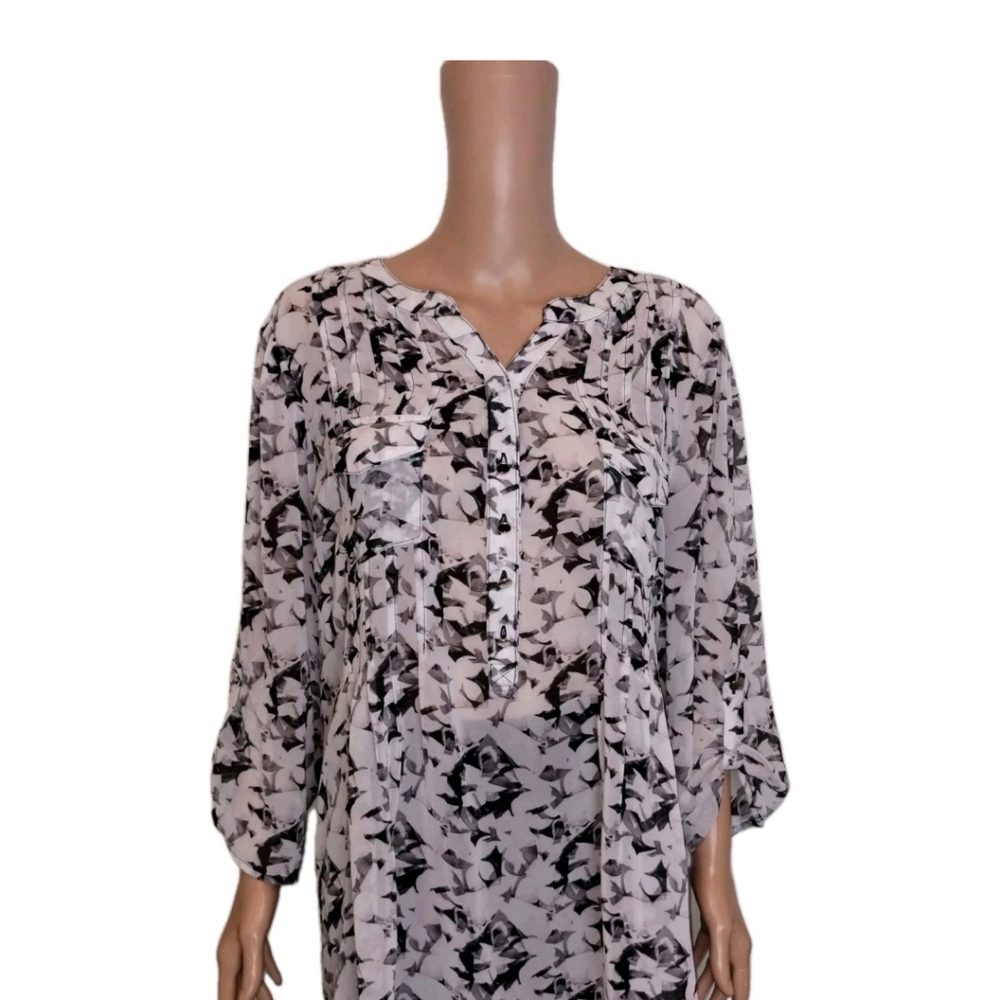 Avenue Tunic Cami Black and White Women's Top plus 18/20 Used Blouse Top Crop
